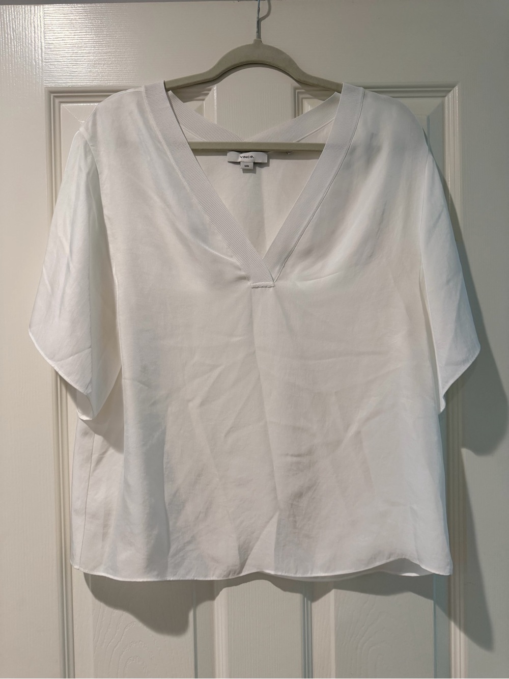 Vince White V-Neck Short Sleeve Blouse